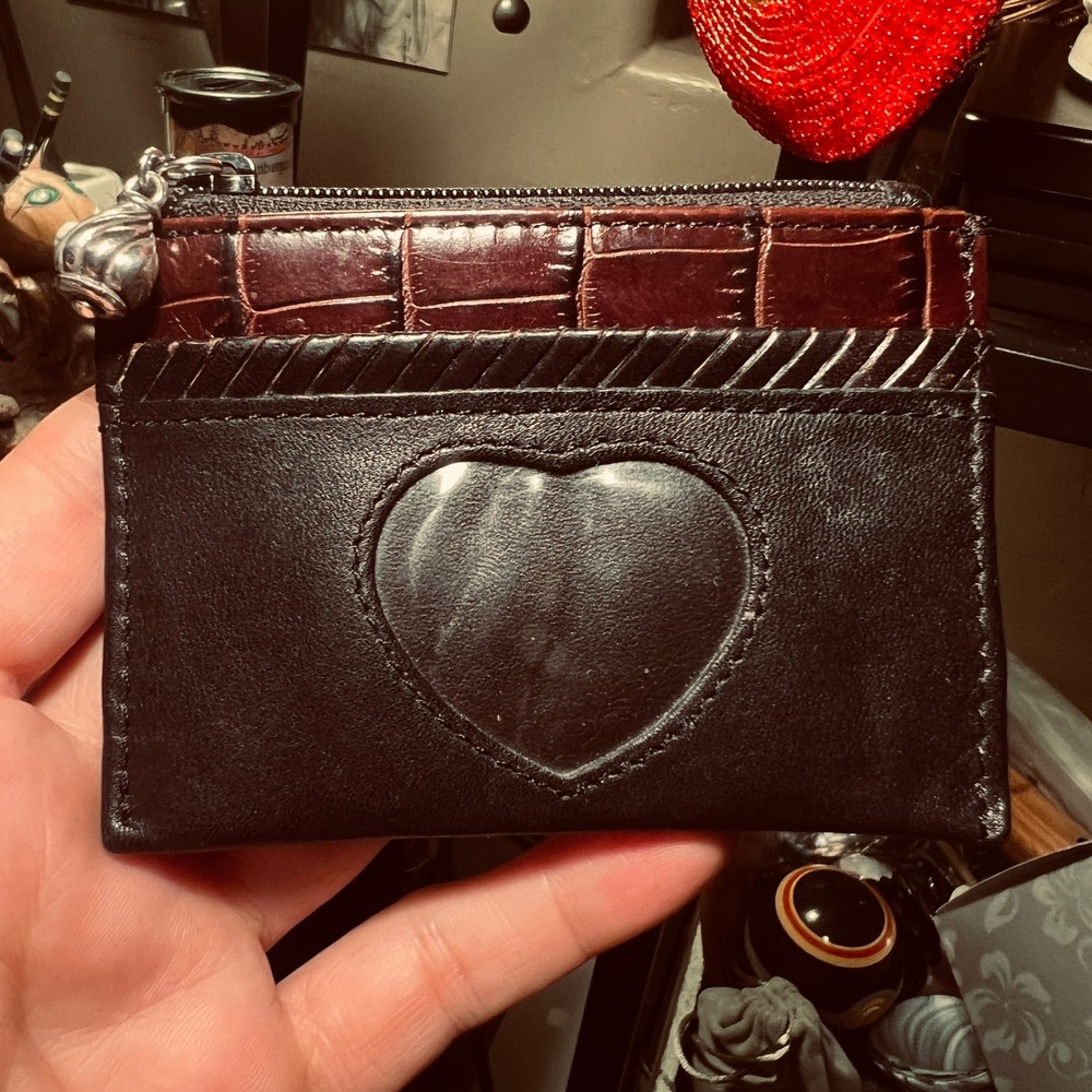 Brighton Leather Card Case Black Croc Embossed Heart ID Window Zipper Wallet